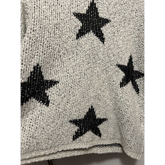 Altar'd State Women's Sweater Small/Medium White Black Stars Crew Neck Pullover - Picture 10 of 16